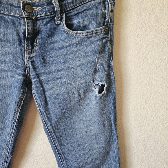 Hollister Bootcut Distressed Jeans 26x33 - Picture 5 of 9